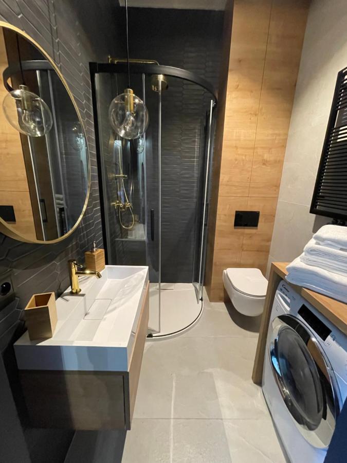Apartament Grafitowy Apartman Poznań Kültér fotó