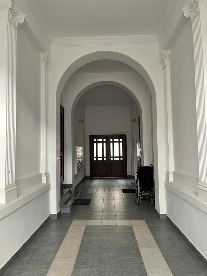 Apartament Grafitowy Apartman Poznań Kültér fotó